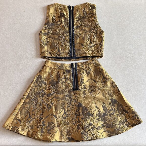 Alice + Olivia Cerra Top + Vernon Skirt Set ASO Taylor Swift - Picture 7 of 16